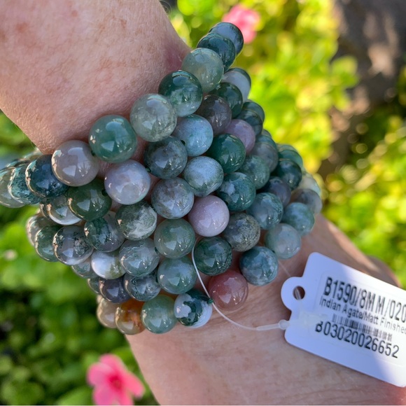 💚Six Beautiful Harmony stretch bracelets💚 - Picture 4 of 6